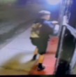 Un conductor fue baleado luego de intentar escapar de un grupo de delincuentes que le robó su vehículo en San Bernardo. El violento ataque quedó registrado por cámaras de seguridad y la víctima permanece fuera de riesgo vital.