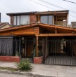La Comisión de Vivienda de la Cámara Baja evalúa ampliar los plazos, el avalúo fiscal y el tamaño de las viviendas que pueden regularizarse con la Ley del Mono, en pleno debate por los cambios que vienen para este trámite tan usado en Chile