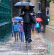 Jaime Leyton detalló el avance de dos sistemas frontales hacia Santiago: el primero llegará el viernes con hasta 15 mm y el segundo, más activo, dejará cerca de 25 mm el domingo.