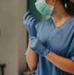 RedSalud mantiene abiertas nuevas ofertas laborales en Santiago. Revisa cuáles son los cargos disponibles, qué perfiles busca la red de salud y cómo postular a las vacantes a través de su portal oficial de empleos.