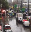 En la mañana de este viernes, un asalto a un camión de valores ocurrió en la comuna de Santiago, el cual provocó un intercambio de disparos que dejó a una persona fallecida.