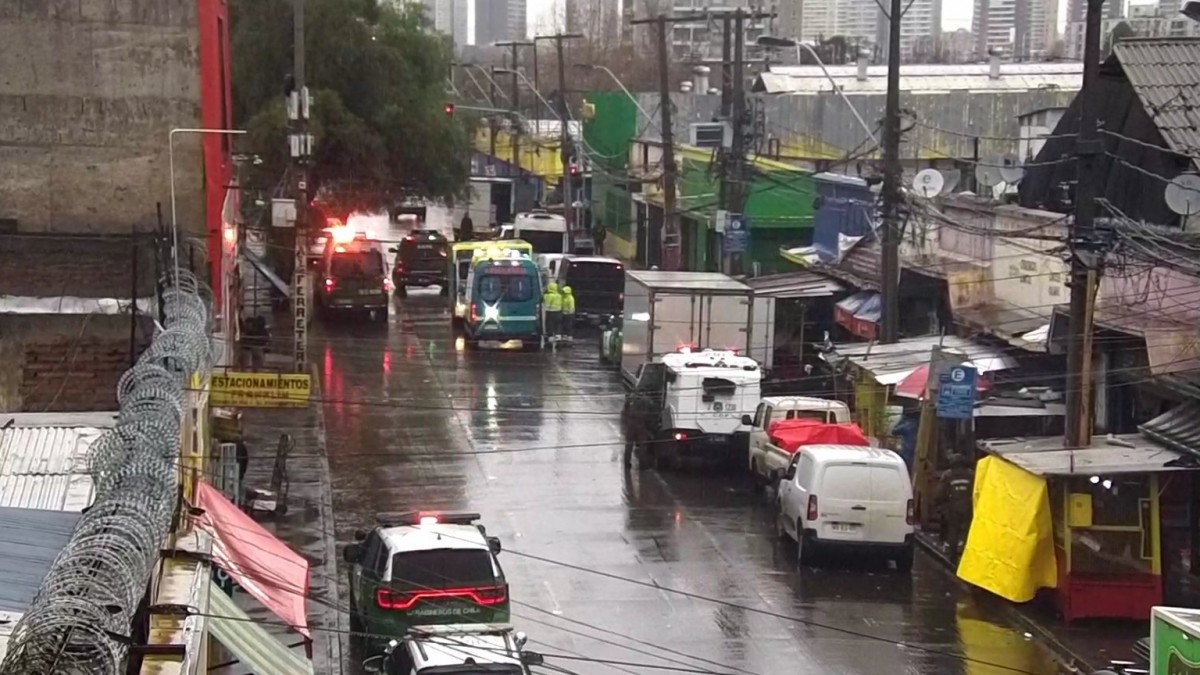 Un muerto deja balacera en medio de asalto a camión de valores en barrio Franklin