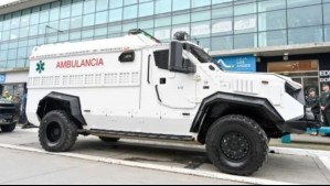 Es blindada y está diseñada para evacuaciones médicas tácticas: Así es la nueva ambulancia de Carabineros