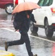 La Dirección Meteorológica de Chile (DMC) emitió alertas por precipitaciones moderadas a fuertes y viento moderado a fuerte debido al sistema frontal que afectará este fin de semana a tres regiones del país. ¡Detalles!