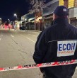 Revisa antecedentes de un doble homicidio ocurrido en la comuna de Santiago, específicamente en el sector de Avenida 10 de Julio, donde motociclistas percutaron alrededor de 100 disparos para cometer el crimen.