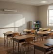 Las intensas lluvias que afectan a la zona sur del país ya comienzan a impactar. Debido a las consecuencias del sistema frontal, dos comunas anunciaron la suspensión de clases para los próximos días.