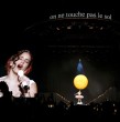 La cantante española Rosalía, de gira en Buenos Aires, ofreció disculpas cara a cara a sus fanáticos argentinos tras la avalancha de críticas que recibió por una publicación en redes sobre la derrota de la albiceleste en la final del Mundial.
