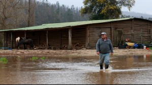 Senapred reporta casi 2.500 damnificados y más de 6 mil personas aisladas por sistema frontal