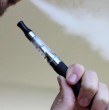 Conoce detalles sobre el llamado que hizo el Minsal a prevenir que los más pequeños se acerquen a los vapeadores, ya que esto puede provocar incluso que sean hospitalizados.