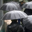 Alejandro Sepúlveda anticipó un breve episodio de lluvias para este jueves en Santiago. Revisa a qué hora comenzarían las precipitaciones, el pronóstico del viento, cómo estará la tarde y qué se espera para el fin de semana.