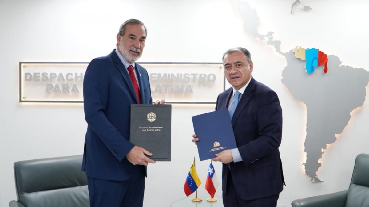 Chile y Venezuela formalizan reinicio de relaciones consulares