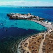 Conoce la isla de Tabarca, un pequeño territorio habitado por 50 personas que busca independizarse. El pedido apunta a convertirla en una Entidad Local Menor. Conoce su historia.