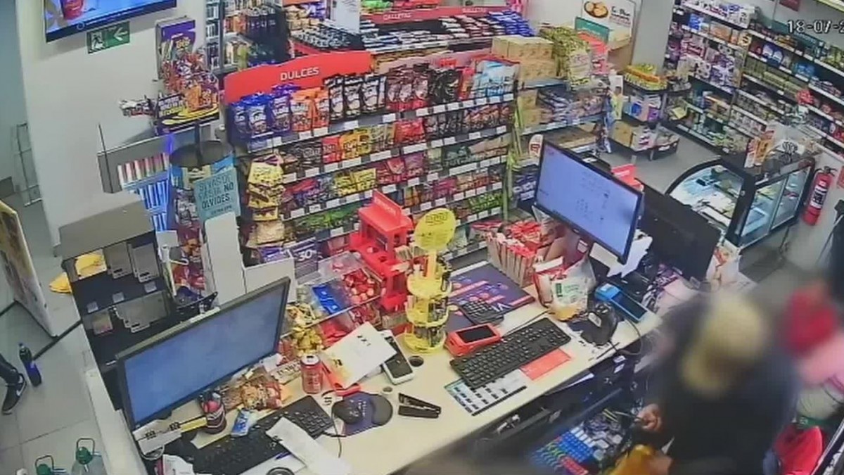 Providencia suma 33 cámaras de Oxxo a su sistema de seguridad: Así funciona la nueva estrategia municipal