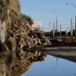 Derrumbe de cerro en Viña del Mar: Universidad Católica de Valparaíso había alertado la erosión y ahora expertos de Sernageomin emitirán informe. ¡Detalles en esta nota informativa!