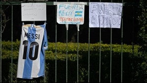 'Fuerza flia' y 'Fuerza Messi, te amo siempre': Lionel Messi despidió a su padre entre mensajes de cariño en su natal Rosario