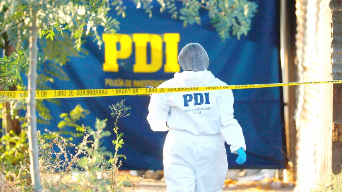 Investigan muerte de hombre de 79 años hallado sobre vigas de construcción en La Ligua