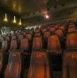 La cadena de cines cuenta actualmente con seis ofertas laborales disponibles en Chile, con puestos para distintos establecimientos. Las vacantes contemplan trabajos presenciales en regiones como Metropolitana, Biobío, Arica y O\\\'Higgins.