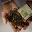 Este año, el monto base será de $25.280, cifra que puede aumentar en $12.969 por cada carga familiar que la persona tenga acreditada al 31 de agosto de 2026. Para acceder al pago, uno de los requisitos fundamentales es estar pensionado a esa fecha.