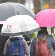 De acuerdo al pronóstico de la Dirección Meteorológica de Chile, se esperan lluvias, aguanieve, tormentas eléctricas y vientos en el país para este martes 11 de agosto.