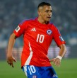 Los trámites de visado de su pareja, Alexandra Litvinova, inclinaron la balanza para que Alexis Sánchez descartara fichar por un equipo de Estados Unidos y firmara en Canadá.