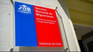 CDE se querella contra exfuncionarios del Servicio de Migraciones por cobro de coimas para agilizar trámites