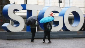 Se aproxima la lluvia a Santiago: Alejandro Sepúlveda revela cuándo empiezan las precipitaciones y cuánta agua caerá