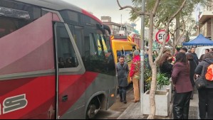 Accidente entre furgón escolar y bus interurbano en Independencia: Conductor de bus fue detenido bajo influencia del alcohol