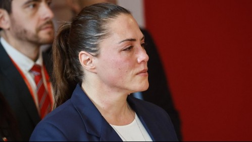 Con lágrimas en los ojos: Así fue la emotiva salida de Natalia Duco del Gobierno
