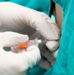 Un médico anestesiólogo que se desempeña en el Hospital Provincial del Huasco, en Vallenar está siendo investigado por el Ministerio Público por su presunta participación en dos delitos de abuso sexual contra pacientes que se encontraban sedadas.