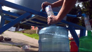 Cortes de agua por hasta 15 horas: Estas tres comunas se verán afectadas por la suspensión del suministro este martes