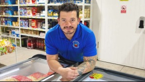 Vendía pollo a sus vecinos y ahora factura $500 millones al mes: La historia del dueño de reconocida cadena de supermercados