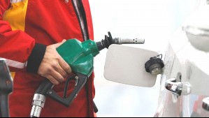 Fuerte alza en los combustibles: ¿Cuánto subirá la bencina este jueves?