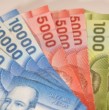 La Sala del Senado aprobó en general el proyecto del Gobierno que crea un bono de $30 mil por hijo, beneficio que se entrega por una sola vez. Respecto a dicho monto, se insinuó una posible indicación para aumentarlo.