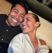 Gala Caldirola regresó a Chile junto a su hija tras dejar Qatar, en medio de rumores de quiebre con Luis Jiménez y una supuesta infidelidad. La española rompió el silencio con un particular mensaje.