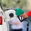 Luego de la fuerte alza que registraron este jueves los precios de los combustibles, revisa los descuentos que tienen disponibles en las principales bencineras del país. ¡Detalles!