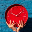 Revisa cuándo será el cambio de hora en Chile para este segundo semestre de 2026 y en qué momento se deben adelantar los relojes. Conoce más detalles en la nota.