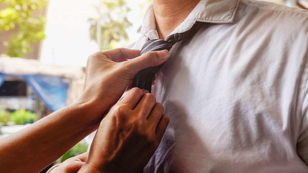 ¿El cambio de vestuario se considera dentro del horario de trabajo?