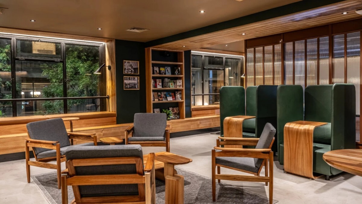 El primer Starbucks "Smart Lounge" de Latinoamérica: Cuenta con salas para trabajar y reunirse
