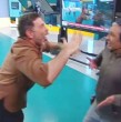 José Antonio Neme quiso sumarse a la tendencia que arrasa entre las nuevas generaciones y se animó a farmear aura en Mucho Gusto. Revisa cómo lo hizo el conductor con el fenómeno viral.