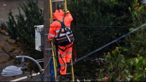 Durará hasta ocho horas: Corte de luz afectará a sectores de siete comunas de la RM este domingo
