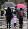 La Dirección Meteorológica de Chile emitió dos alertas por precipitaciones moderadas a fuertes que afectarán a sectores de tres regiones. En una de estas, el organismo advierte que las lluvias serán en corto período de tiempo. ¡Detalles!