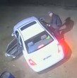Un violento robo se registró durante la madrugada de este domingo al interior de una parcela ubicada en la comuna de Lampa, donde funciona un local de frutas, verduras y abarrotes, además de una vivienda.