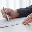 En un finiquito por renuncia voluntaria pueden aparecer distintos conceptos, dependiendo de cada relación laboral e incluir los días trabajados que todavía no hayan sido pagados, el feriado proporcional correspondiente y otras remuneraciones