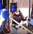 Conoce detalles sobre la agresión que recibió un chofer del transporte público en Chillán, luego de que una persona lo golpeara al negarse a llevarla de manera gratuita.