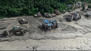 Inundación repentina en Nepal por posible avalancha de hielo: Reportan ocho muertos y cientos de desaparecidos