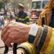 Las olas de calor se han intensificado producto del cambio climático, aumentando los riesgos para quienes efectúan actividades al aire libre o trabajan en lugares expuestos a altas temperaturas.
