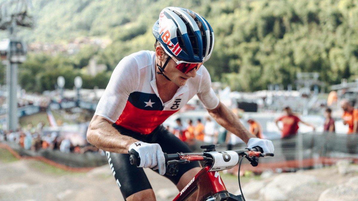 Martín Vidaurre logra histórico cuarto lugar en el Mundial de Mountain Bike en Italia