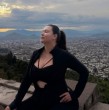 Michelle Carvalho contó que bajó 10 kilos y compartió parte de su proceso con sus seguidores. La modelo mostró su actividad en el cerro San Cristóbal y reveló que aún busca perder otros 20 kilos.