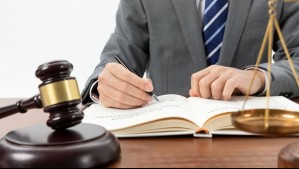Adiós al examen de grado: Universidad cambia la forma de evaluar a sus futuros abogados