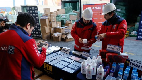 Tras duro informe de Contraloría revelado por Mega Investiga: Hacienda pide la renuncia a la directora nacional de Aduanas